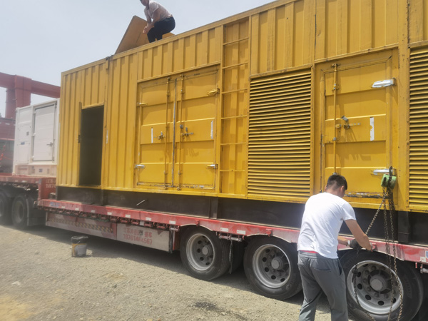 萧山发电机出租100KW发电机需要什么规格的电缆线？